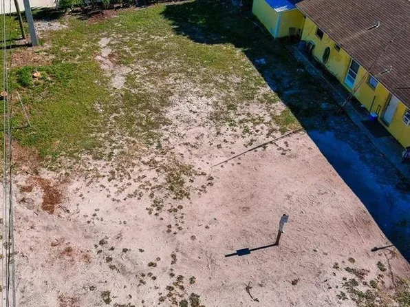 901 SE Nassau Ave, Stuart, FL 34994