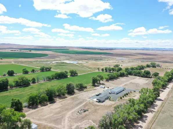 340 Cook Rd, Mitchell, NE 69357