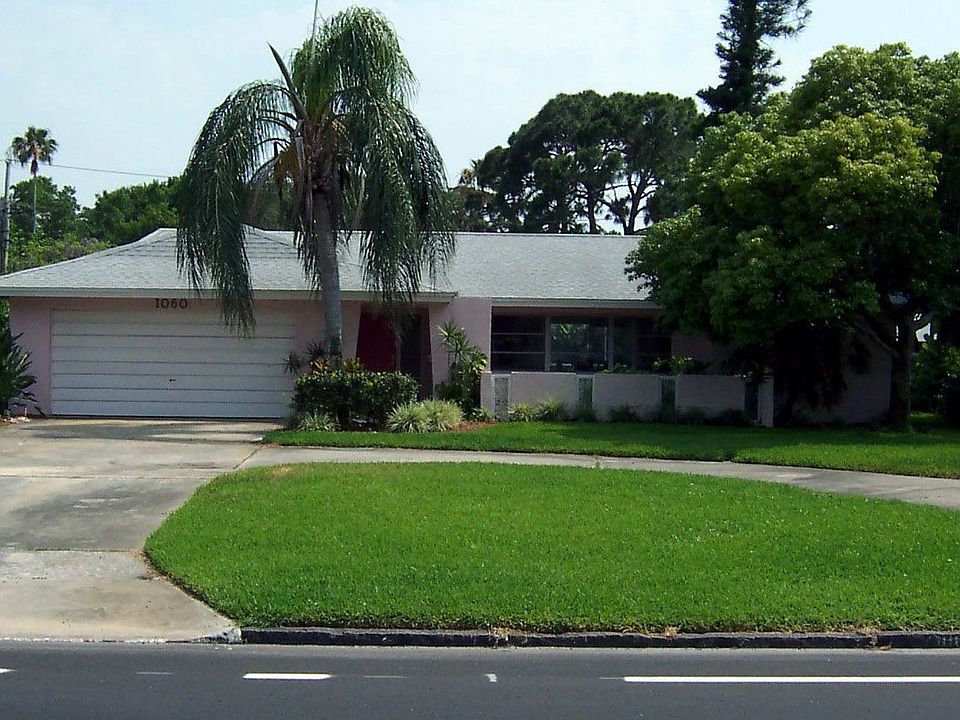 Curb View