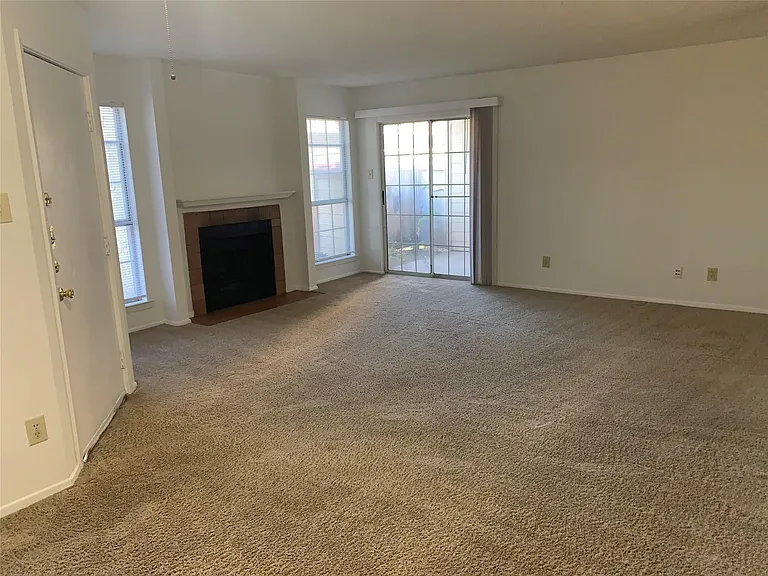 12480 Abrams Rd #1-204 — Photo 9