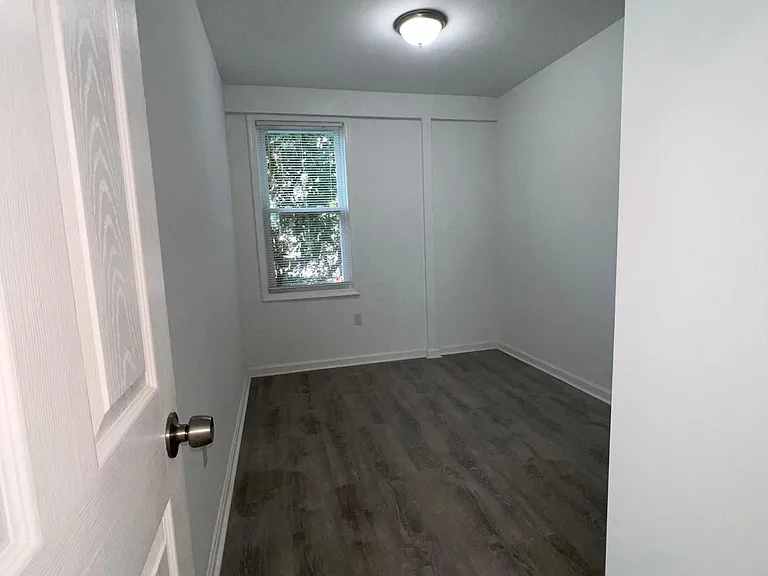 1646 F St NE #1 — Photo 18