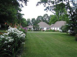 73 Scotch Hill Rd, Cambridge, NY 12816