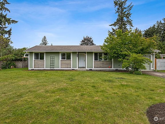 2nd image of 12116 218th Avenue Ct E