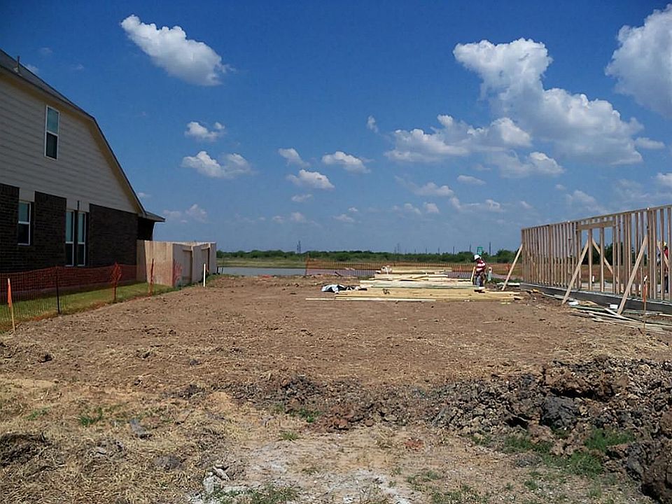 1st image of 8814 Chaco Hill Ln