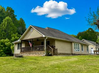 2397 Lower Rinehart Rd, Dandridge, TN 37725