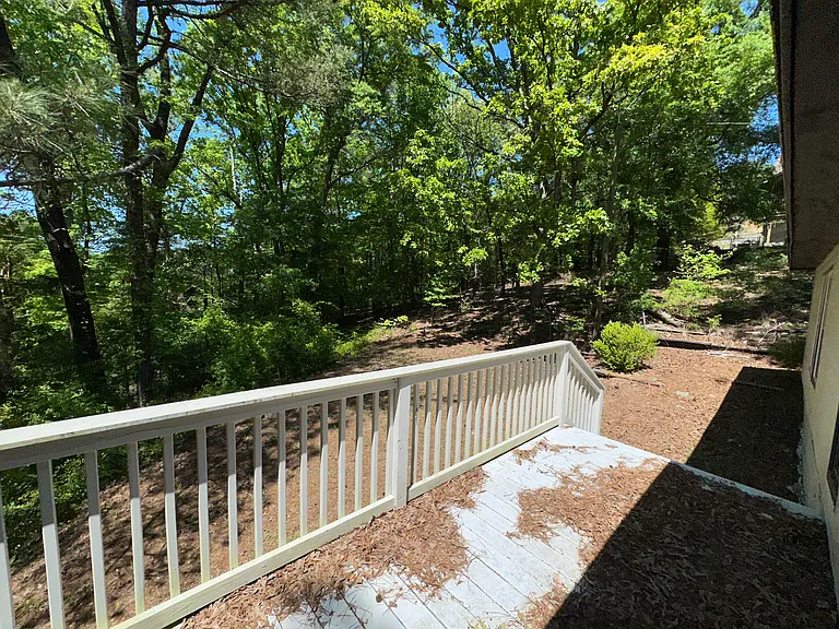 65 Sky View Dr — Photo 32