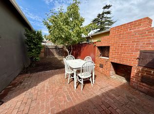 9412 Sunnyside St, Oakland, CA 94603