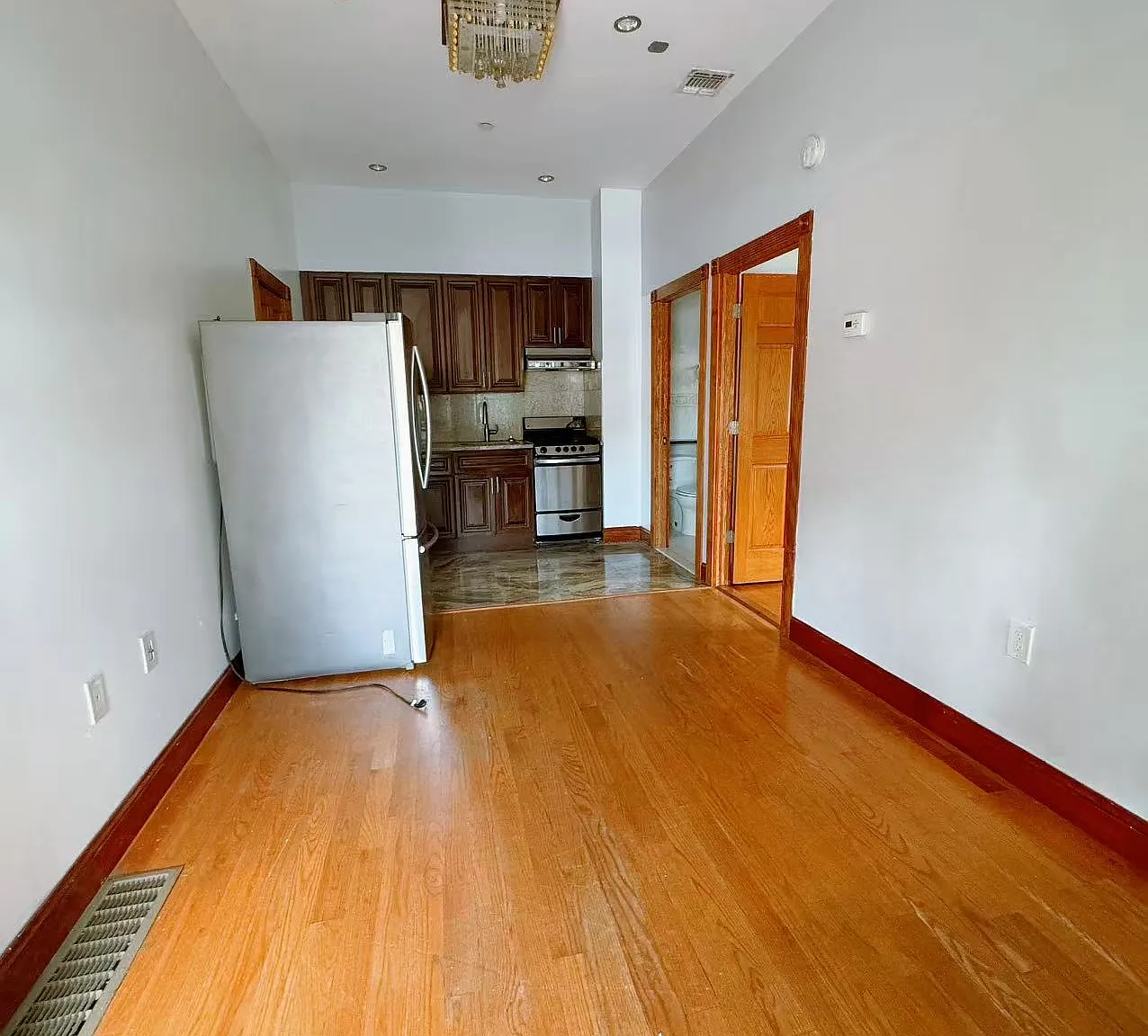 1 bed, $1,800 — Photo 2