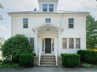 217 Rounds St, New Bedford, MA 02740