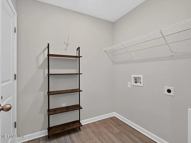 8069 Cheryl Ann Ln — Photo 29