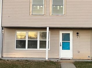 1 Locust Ct, Sicklerville, NJ 08081