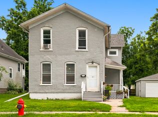 133 N Jackson St, Crown Point, IN 46307