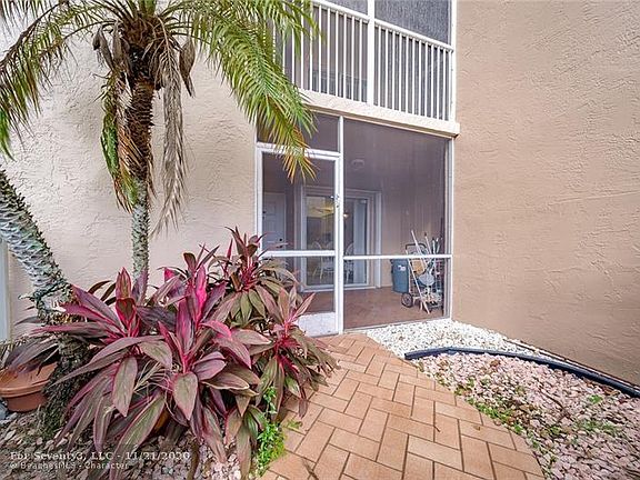3rd image of 7400 Trent Dr #101