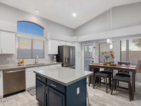 3509 W WHISPERING WIND Drive, Glendale, AZ 85310