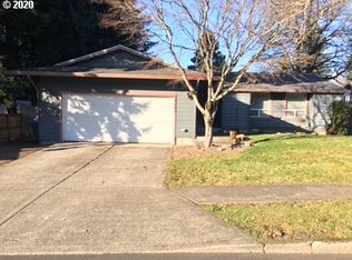 39295 Dubarko Rd, Sandy, OR 97055