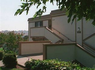 2001 Pine Knoll Dr E #2-1, Walnut Creek, CA 94595