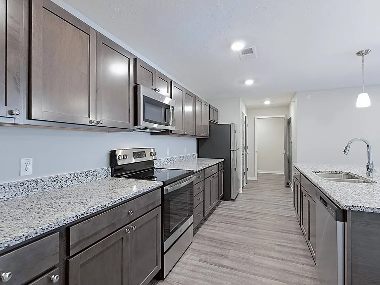 Village West Apartments — Photo 114