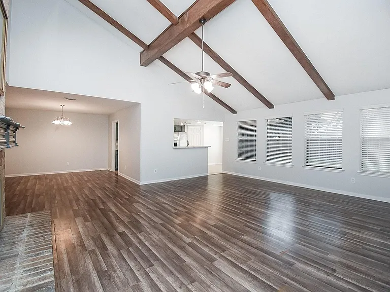 14418 Royal Hill Dr — Photo 5