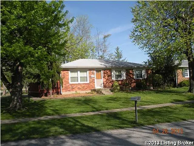 7812 Kim Dr photo 1