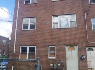 811 E 225th St, Bronx, NY 10466
