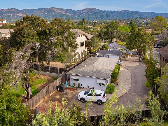 3rd image of 2117 Oak Park Ln