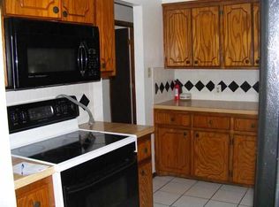 2305 SW 39th St, Lawton, OK 73505