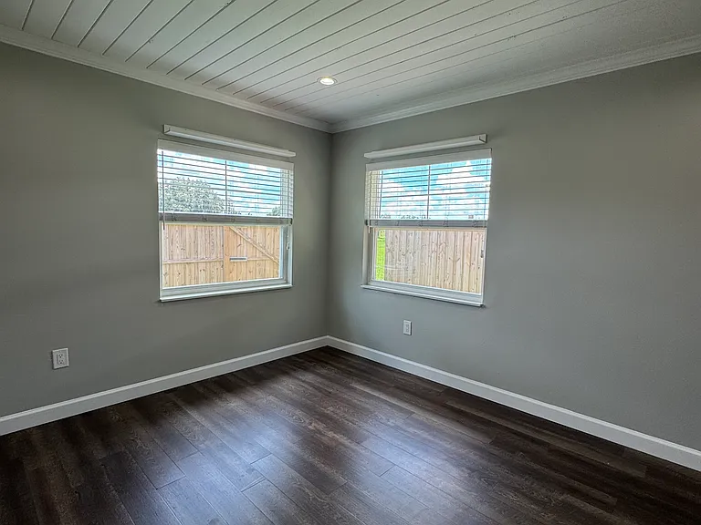 10430 Lithia Pinecrest Rd — Photo 26