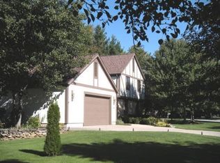 117 Forest Ridge Ct, Powell, OH 43065