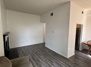 1010 State Ave APT 103, Coraopolis, PA 15108