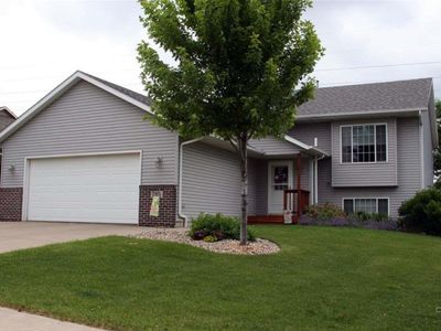 708 N Dubuque Ave, Sioux Falls, SD, 57110
