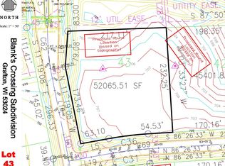 888 Blue Stem Ct, Grafton, WI 53024