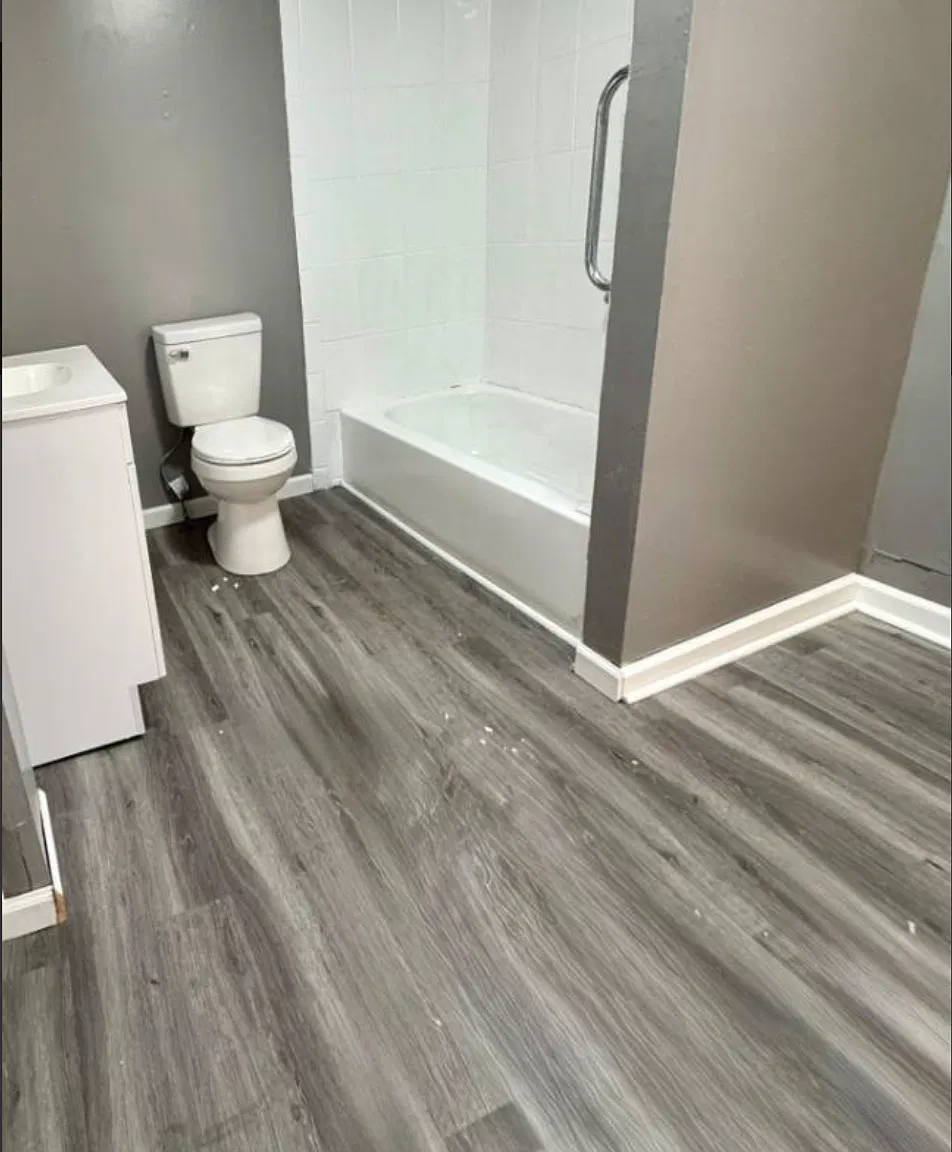 2 bed, 1253 sqft, $800 — Photo 2