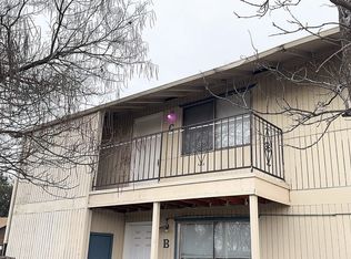 2300 Table Rock Rd #A-C, Medford, OR 97501