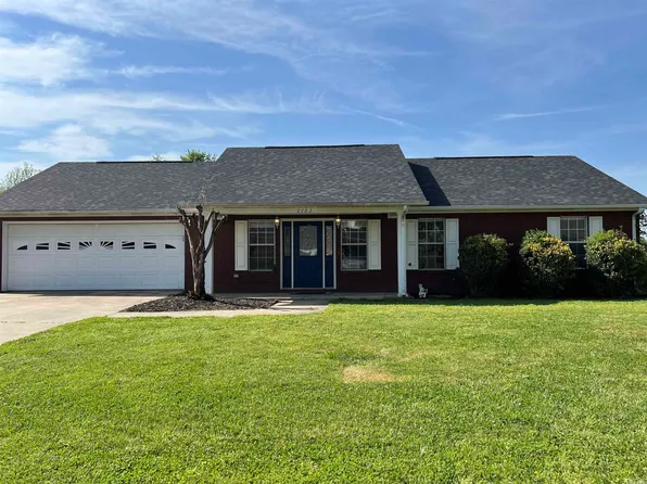 2702 Stonegate Dr, Paragould, AR 72450