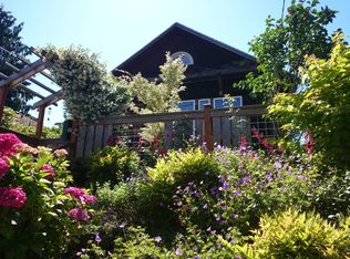 915 26th Ave, Seattle, WA 98122