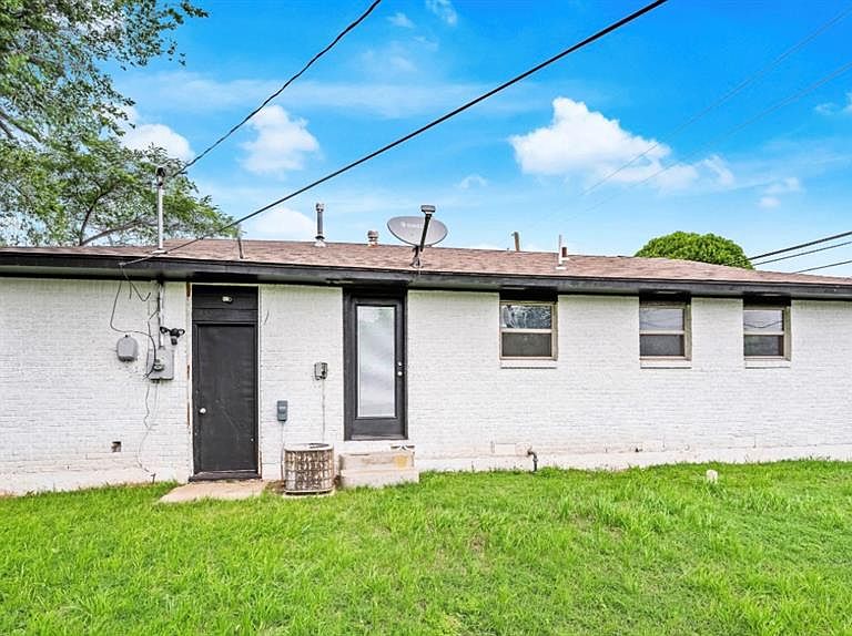 Listing photo 5