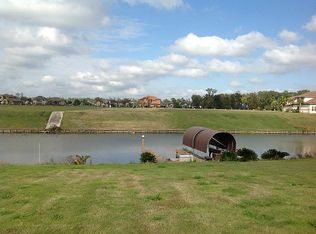 18956 Harbor Side Blvd, Montgomery, TX 77356