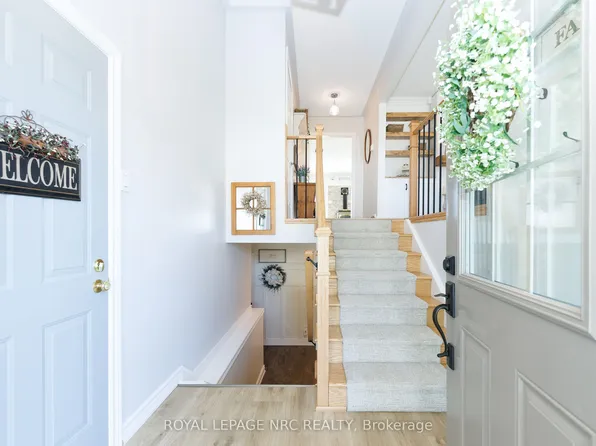 27 Bahama Bay, Saint Catharines, ON L2M 7W2