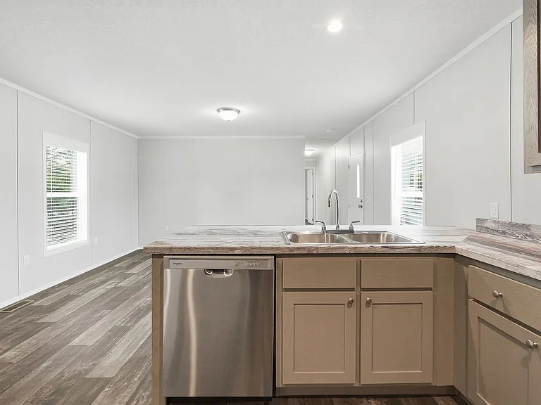 443 W Dogwood Ave — Photo 10
