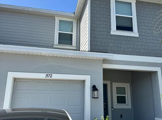 1572 Swan Swim Dr, Davenport, FL 33837