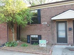 838 Spring Meadows Dr, Lexington, KY 40504