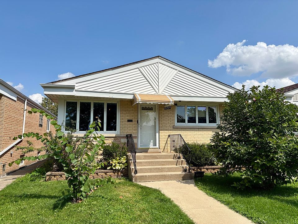 1st image of 2209 Burr Oak Ave