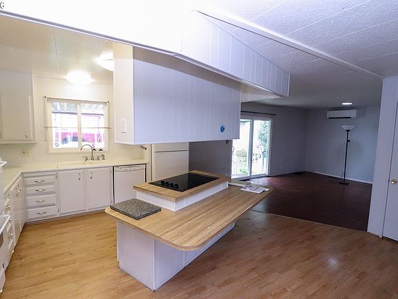5th image of 1475 Green Acres Rd Space 157