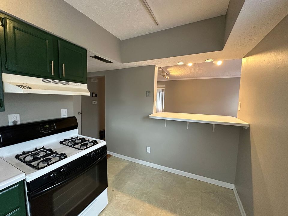 1st image of 814 Summit St #20129718