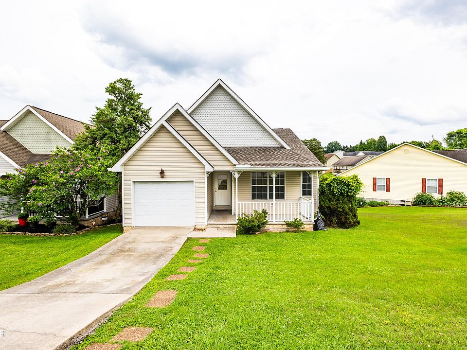 1st image of 6704 Water Lilly Way