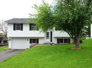 1001 Holly Ln, Endwell, NY 13760