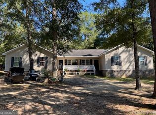 3335 Parker Estates Dr, Millen, GA 30442