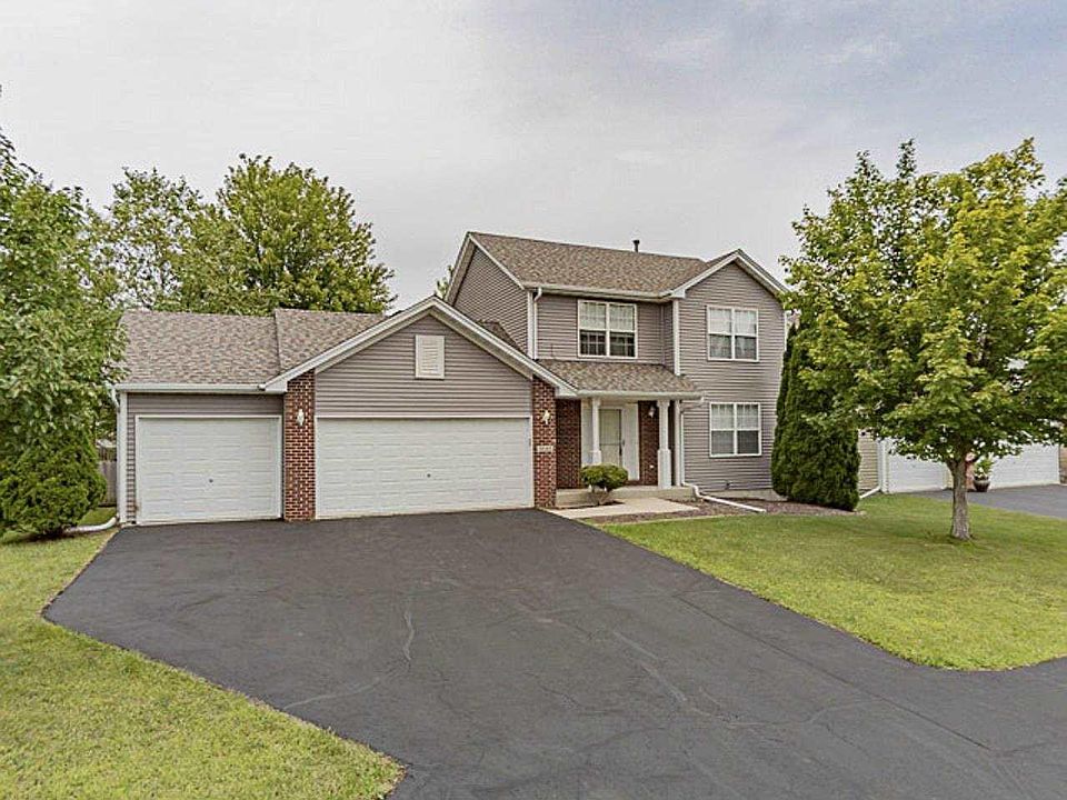 1st image of 3040 Hamlin Dr