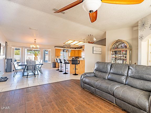 2nd image of 2879 War Eagle Dr