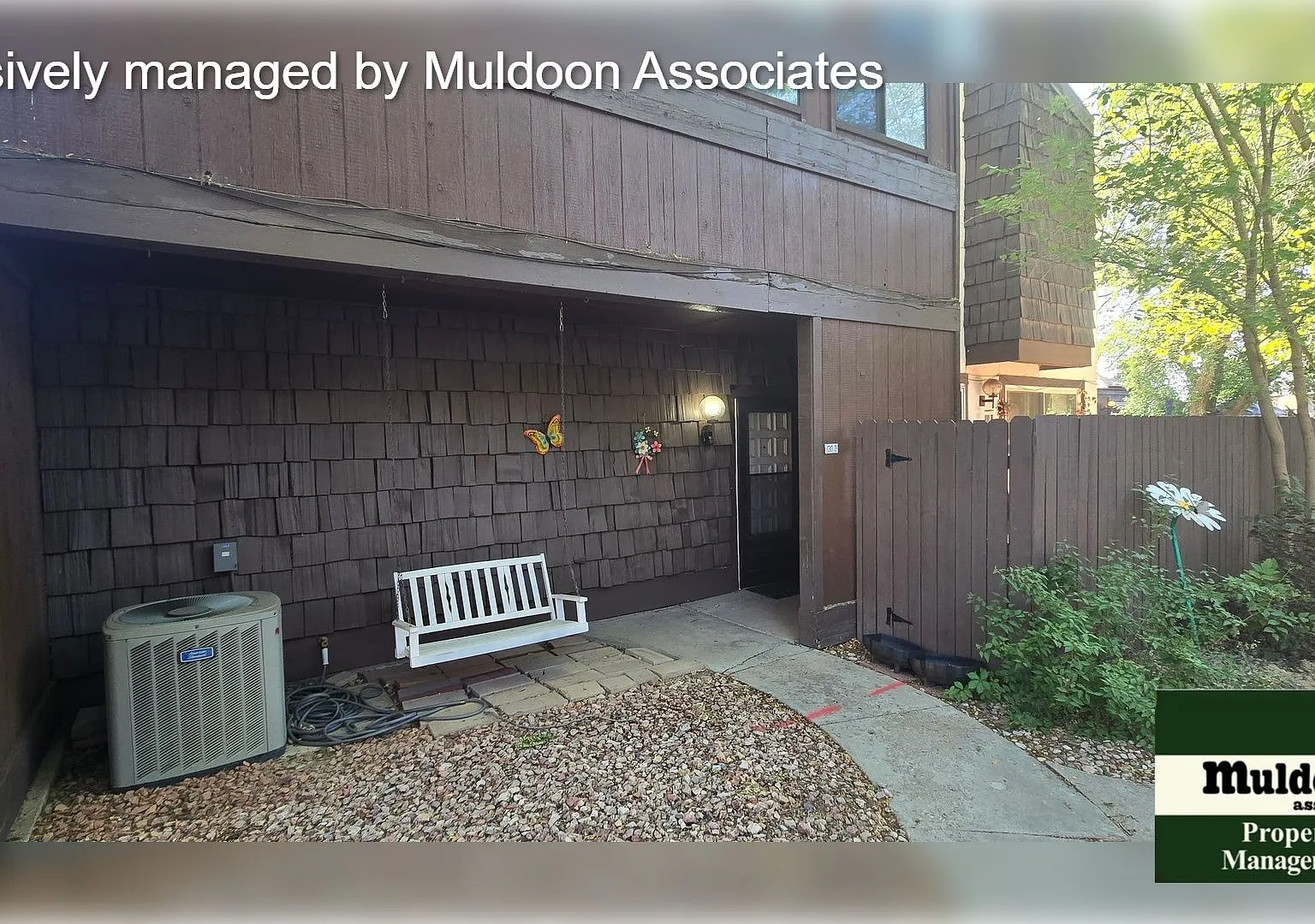 Updated Belmont condo ready now! — Photo 1